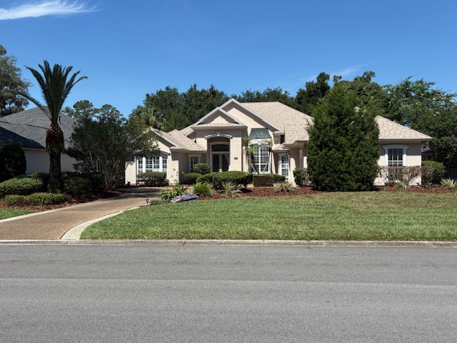 New sod lawn installed by Jax Yard Rescue in Jacksonville, FL